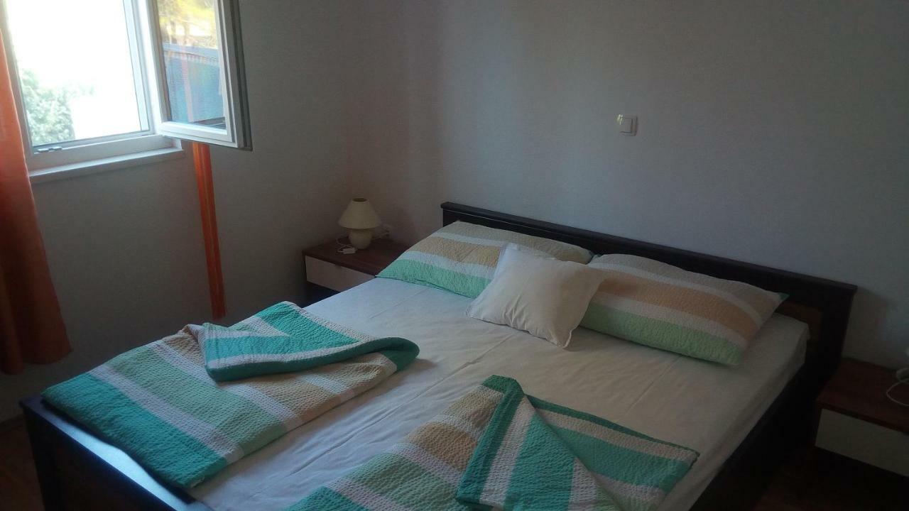 Apartments Ruzmarin Vrsi Eksteriør bilde