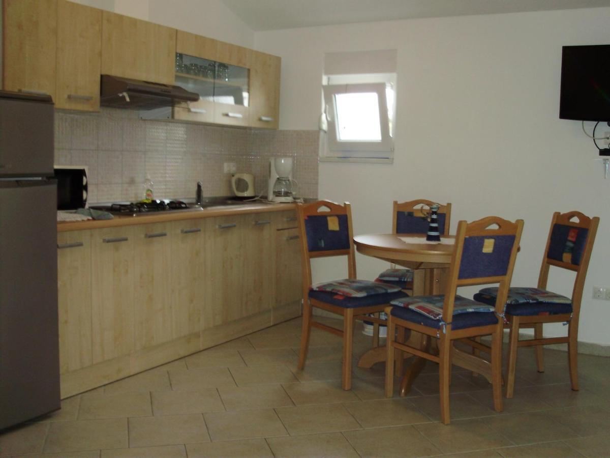 Apartments Ruzmarin Vrsi Rom bilde
